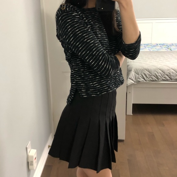 Cropped Striped Knit Sweater - Picture 2 of 4